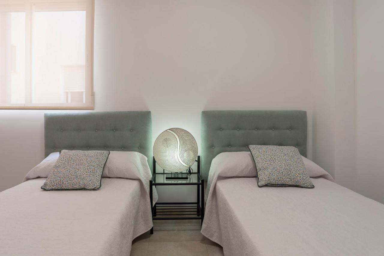 Nuevo Y Moderno Apartamento Con Aire Acondicionado - El Cid 4 Бурріана Екстер'єр фото