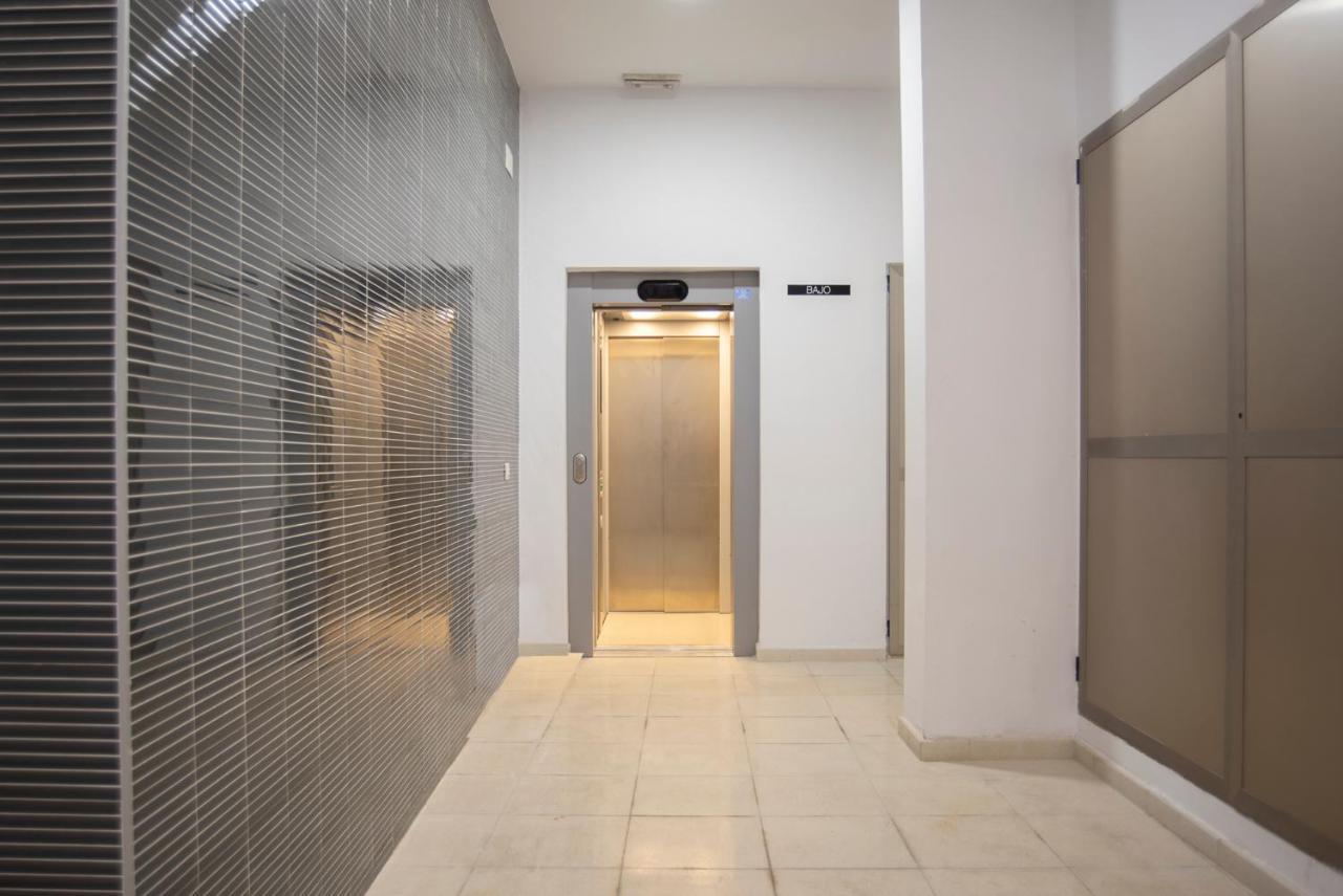 Nuevo Y Moderno Apartamento Con Aire Acondicionado - El Cid 4 Бурріана Екстер'єр фото